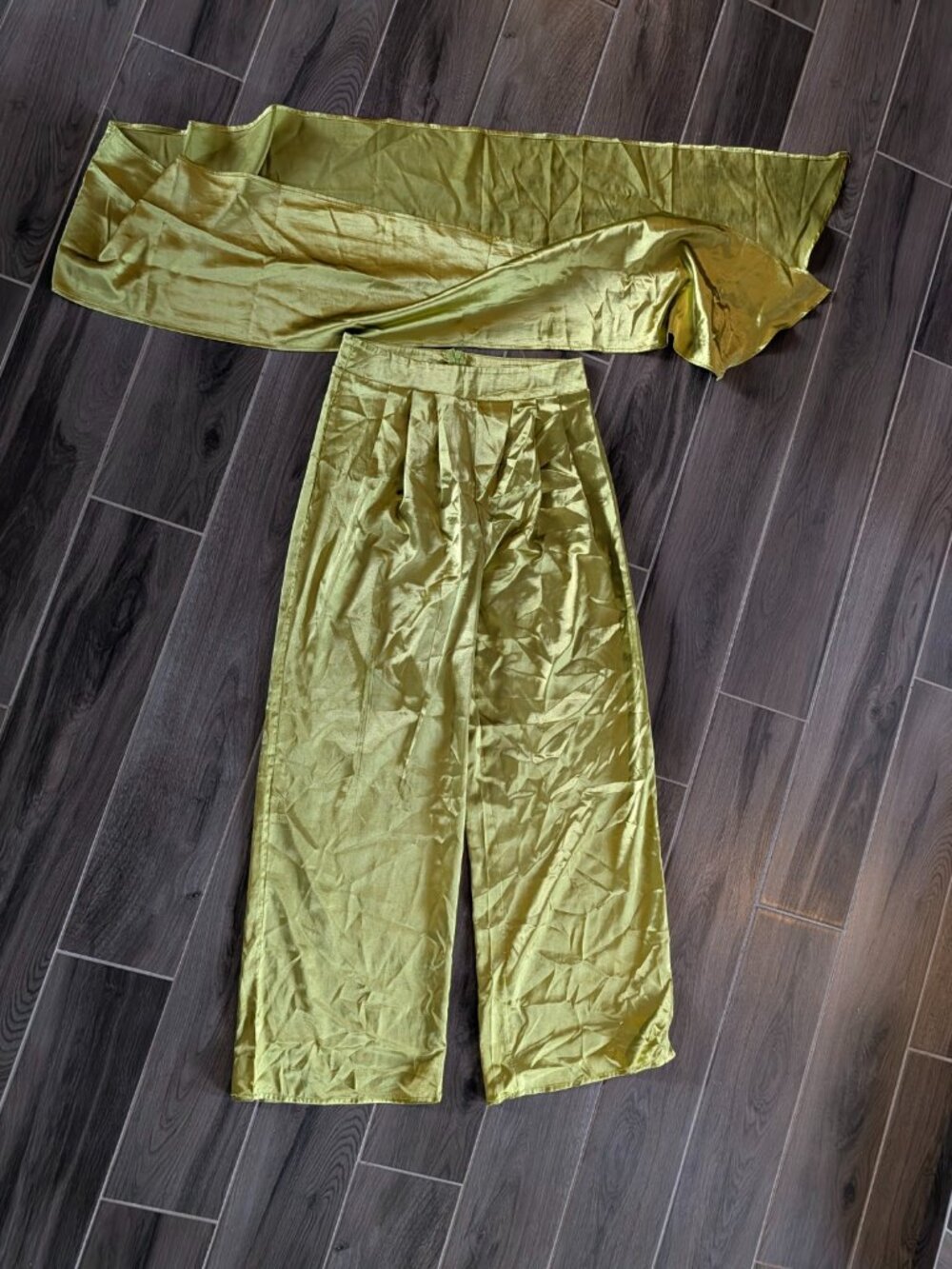 Gold Satin Wide Leg Pants w/ Matching Wrap Scarf Set ✨ (Size S / 26x40 Statement